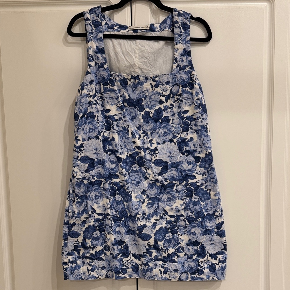 Abercrombie Blue & White Floral Linen Square Neck Mini Dress | Size Medium